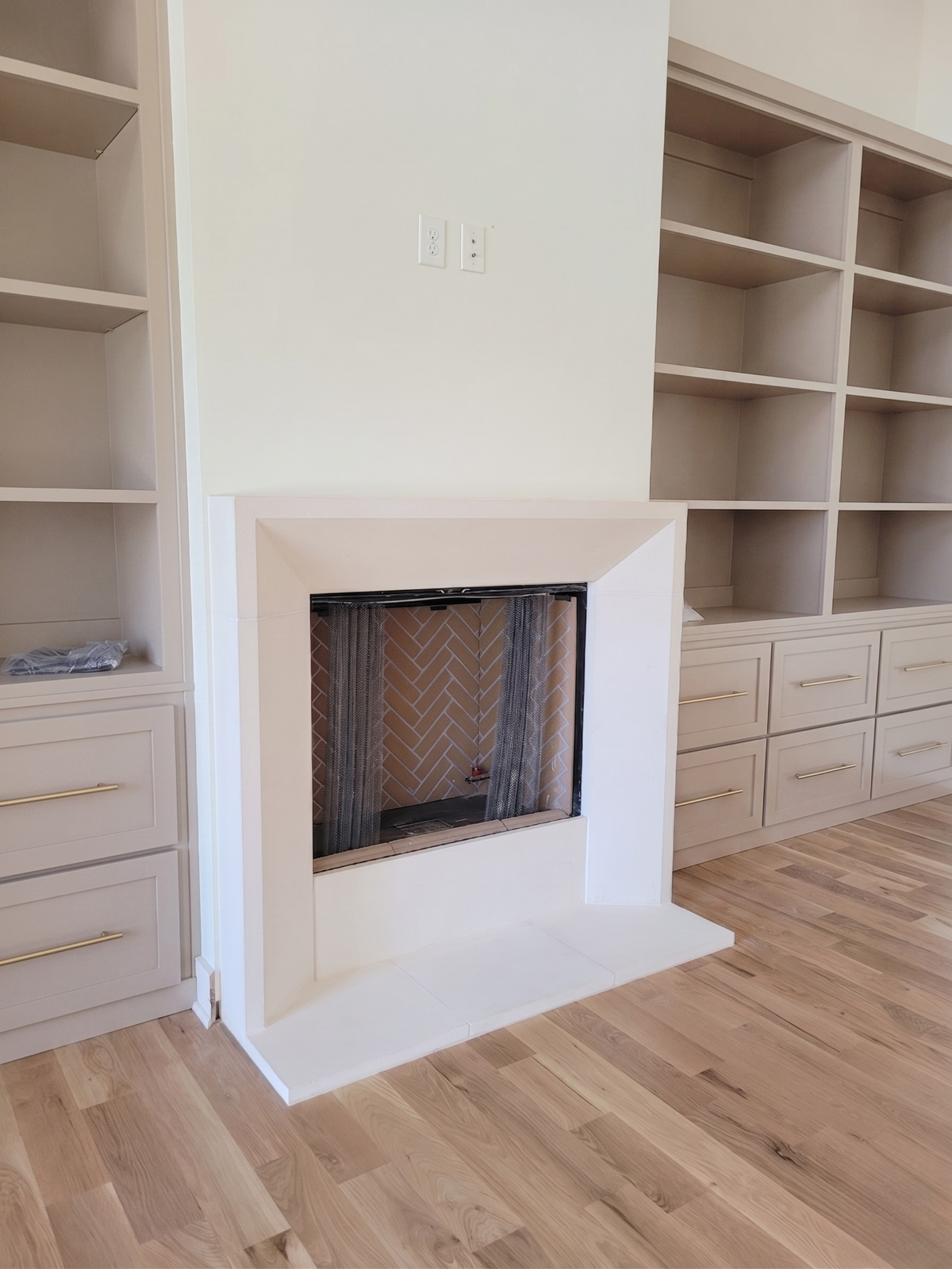 Sonoma Cast Stone Fireplace Surround